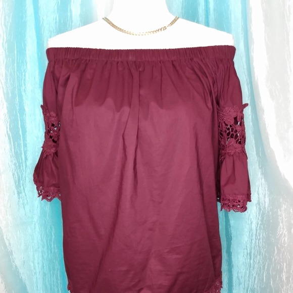 Off the shoulder burgundy top with lace detail - Picture 6 of 9